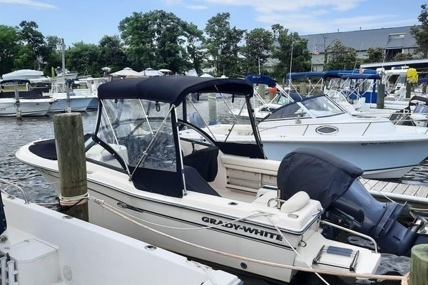 20ft Grady White Yacht For Sale