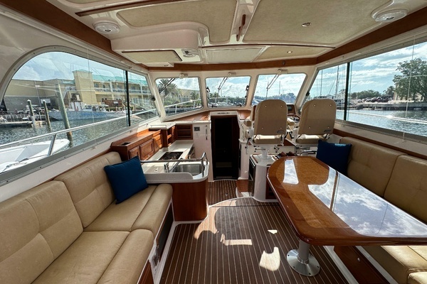 2016 Back Cove 37