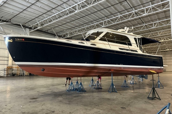 2016 Back Cove 37