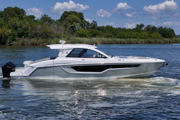 50-ft-Cruisers Yachts-2026-50GLS OB- Grasonville Maryland United States  yacht for sale