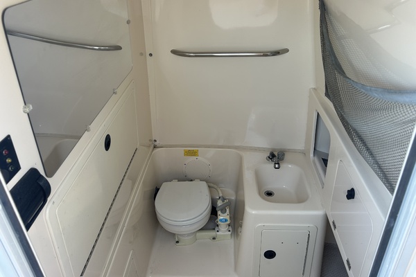 30ft Grady White Yacht For Sale