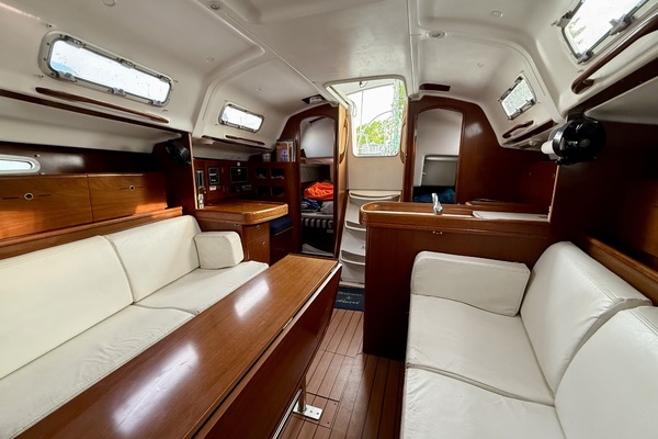 Kinetic 36ft Beneteau Yacht For Sale