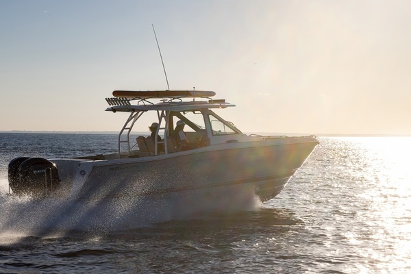 Solara 310 CW Yacht For Sale