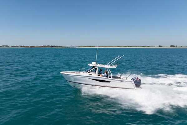Solara 310 CW Yacht For Sale