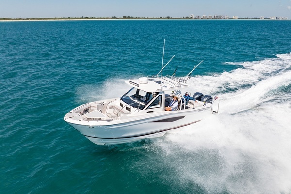 Solara 310 CW Yacht For Sale