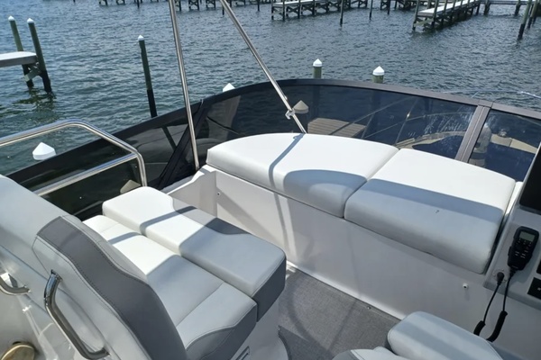 42ft Regal Yacht For Sale