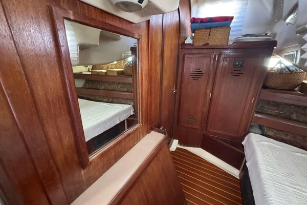 Kaija 40ft Hunter Yacht For Sale