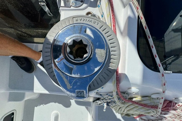 Kaija 40ft Hunter Yacht For Sale