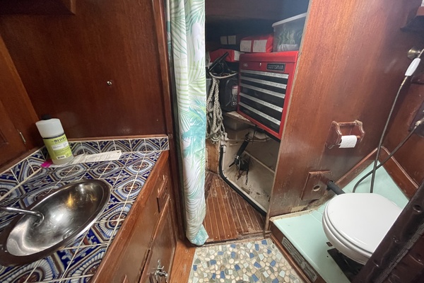 Tavake 42ft Westsail Yacht For Sale