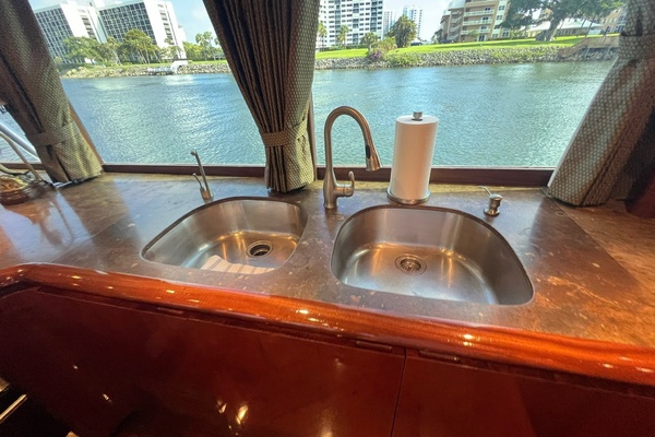 WISH YOU WERE HERE 75ft Merritt Yacht For Sale