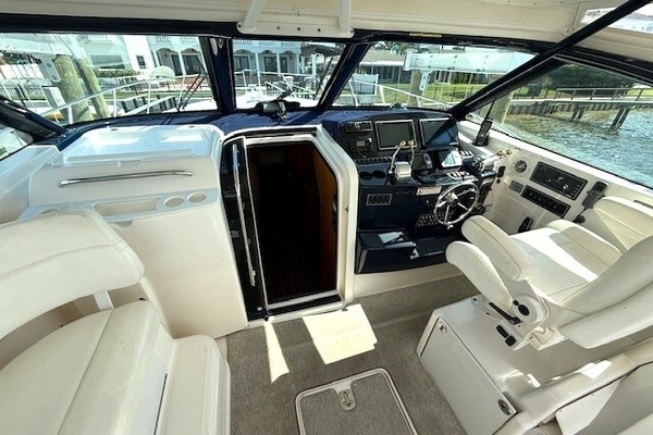 2007 Tiara Yachts 42