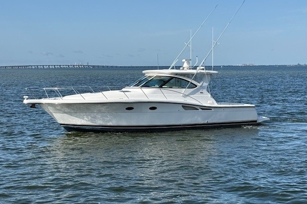 Photo of the 2007 Tiara Yachts 4200 Open "Property Damage"