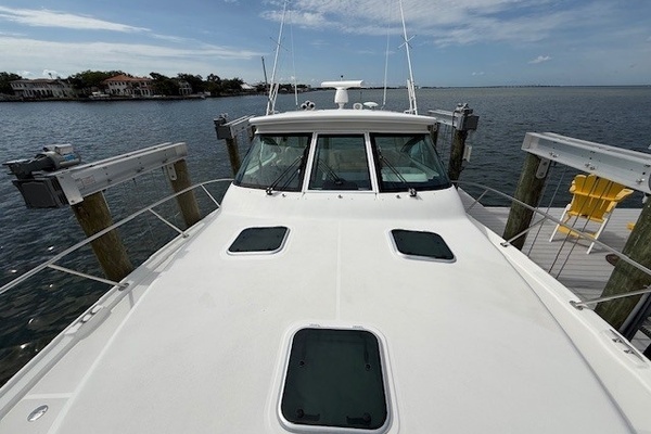 2007 Tiara Yachts 42