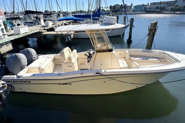 Photo of the 2017 Grady-White Fisherman 257