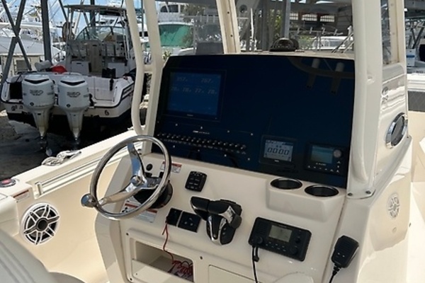 26ft Cobia Yacht For Sale