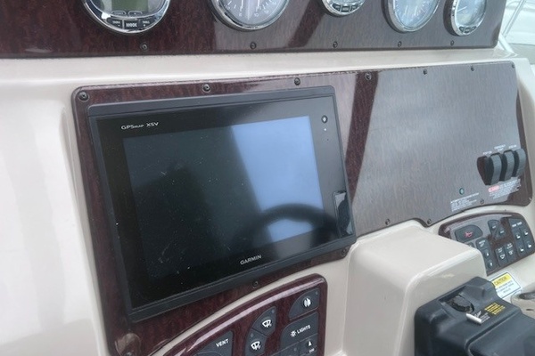 GAELIC STORM 31ft Sea Ray Yacht For Sale