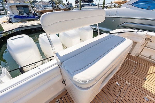 2010 Intrepid 47