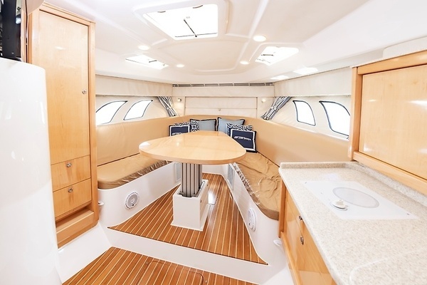 2010 Intrepid 47