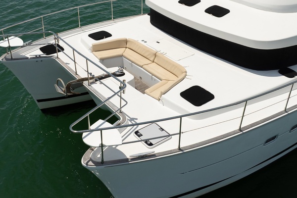 43ft Lagoon Yacht For Sale