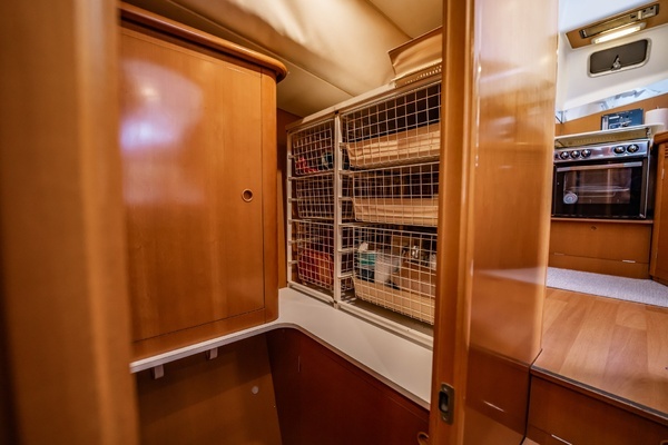 2005 Lagoon 43