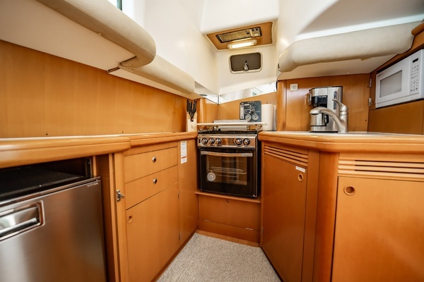 2005 Lagoon 43