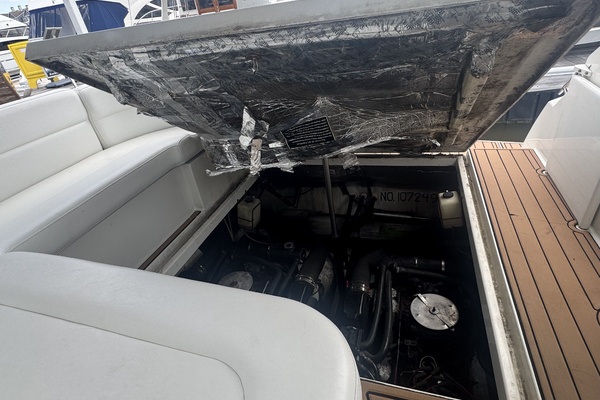 Itza Wrap 35ft Trojan Yacht For Sale