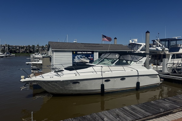 Itza Wrap 35ft Trojan Yacht For Sale