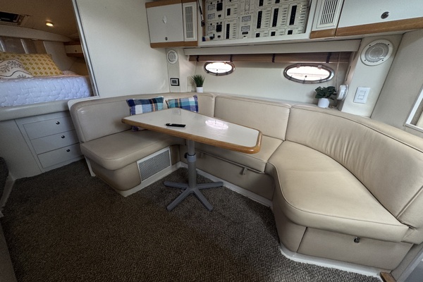 Itza Wrap 35ft Trojan Yacht For Sale