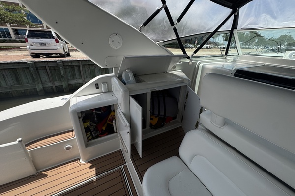 Itza Wrap 35ft Trojan Yacht For Sale