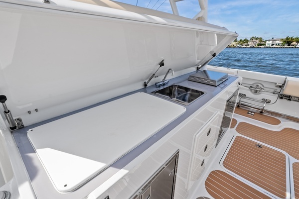 2024 Yellowfin 54