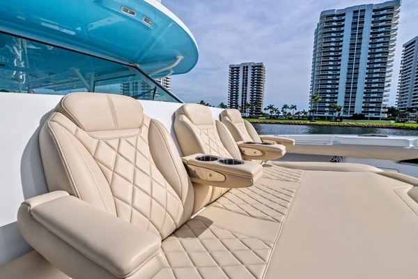 2024 Yellowfin 54