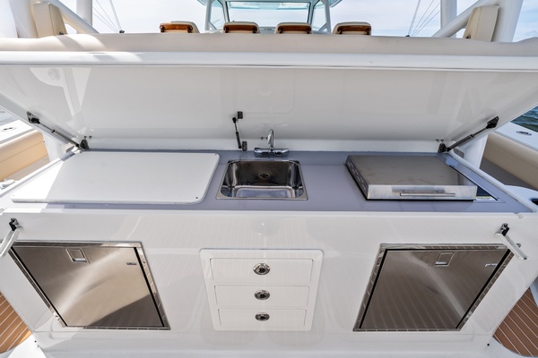 54ft Yellowfin Yacht For Sale