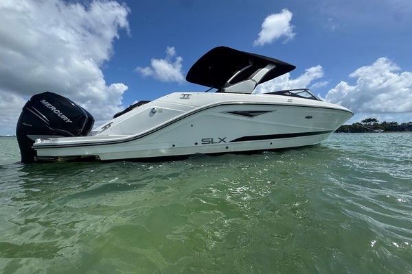 2017 Sea Ray 31