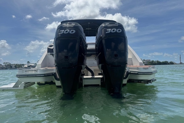 31ft Sea Ray Yacht For Sale