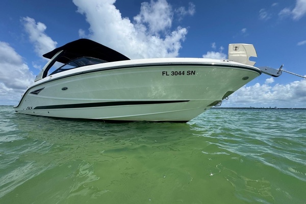 31ft Sea Ray Yacht For Sale