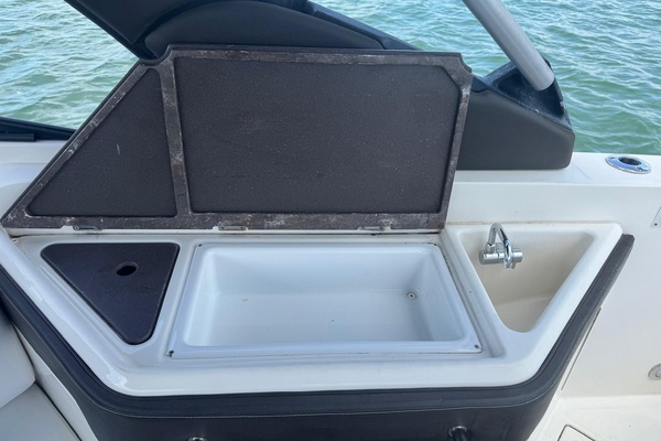 31ft Sea Ray Yacht For Sale