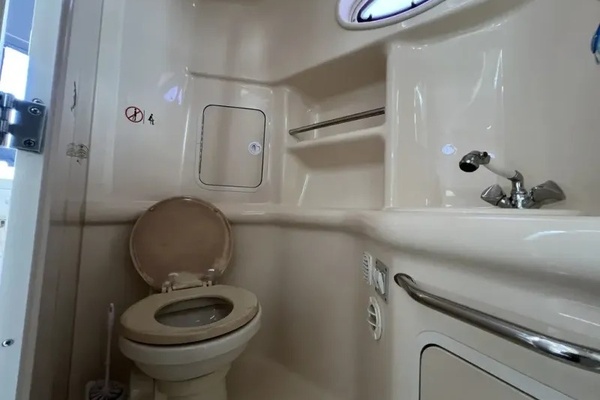 1999 Sea Ray SUNDANCER 310 31ft Sea Ray Yacht For Sale