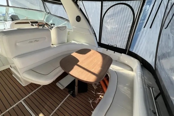 1999 Sea Ray SUNDANCER 310 31ft Sea Ray Yacht For Sale