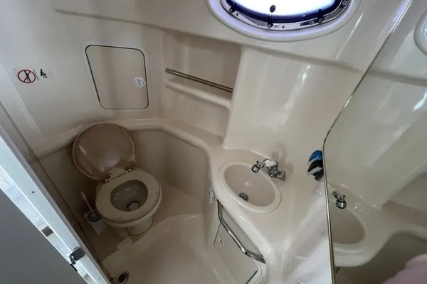1999 Sea Ray SUNDANCER 310 31ft Sea Ray Yacht For Sale