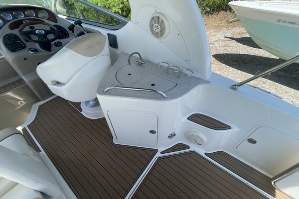 28ft Sea Ray Yacht For Sale