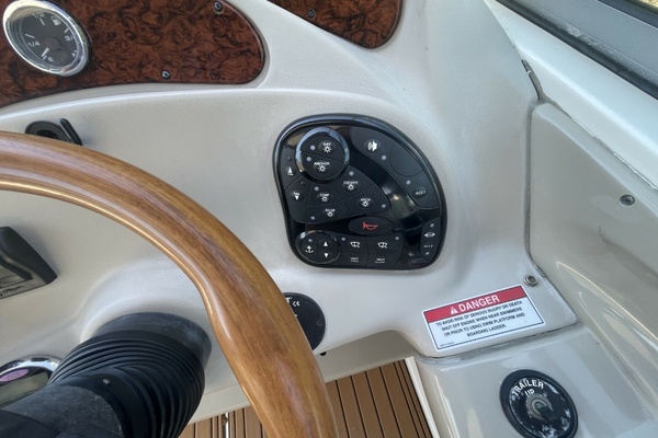 28ft Sea Ray Yacht For Sale