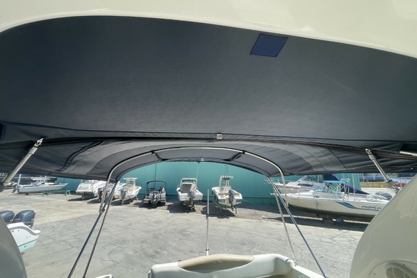 28ft Sea Ray Yacht For Sale