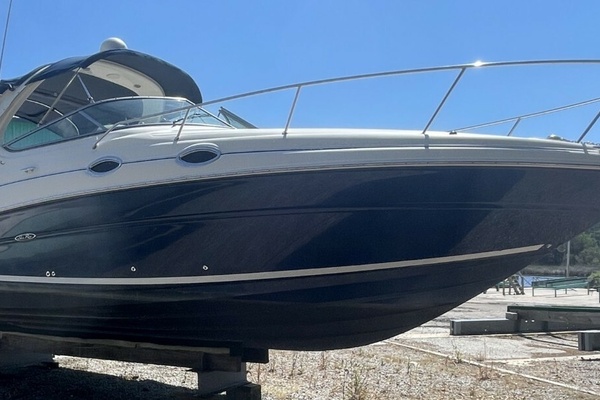 28ft Sea Ray Yacht For Sale