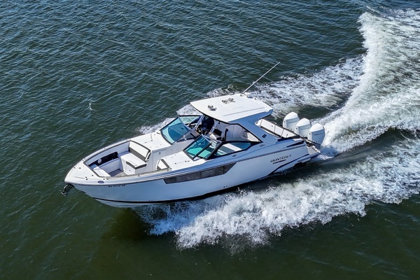 2021 Monterey 38