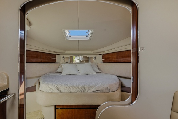 2004 Sea Ray 360 SUNDANCER 36ft Sea Ray Yacht For Sale
