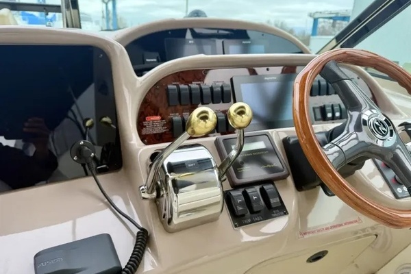 2004 Sea Ray 360 SUNDANCER 36ft Sea Ray Yacht For Sale