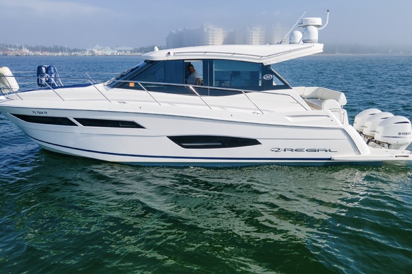 38ft Regal Yacht For Sale