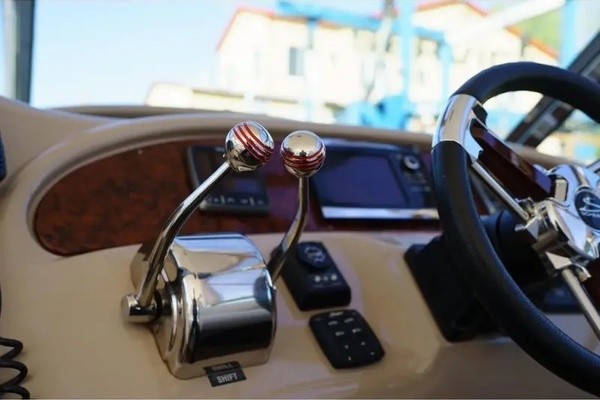 51ft Sea Ray Yacht For Sale