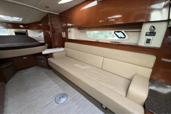2012 Sea Ray 370 SUNDANCER 38ft Sea Ray Yacht For Sale