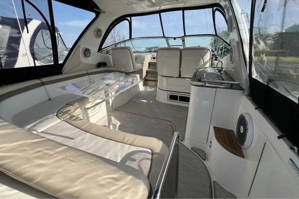 2012 Sea Ray 38